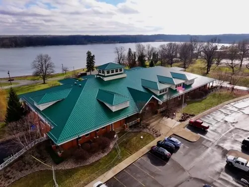 Manufacturer-certified roof installation in Mulberry