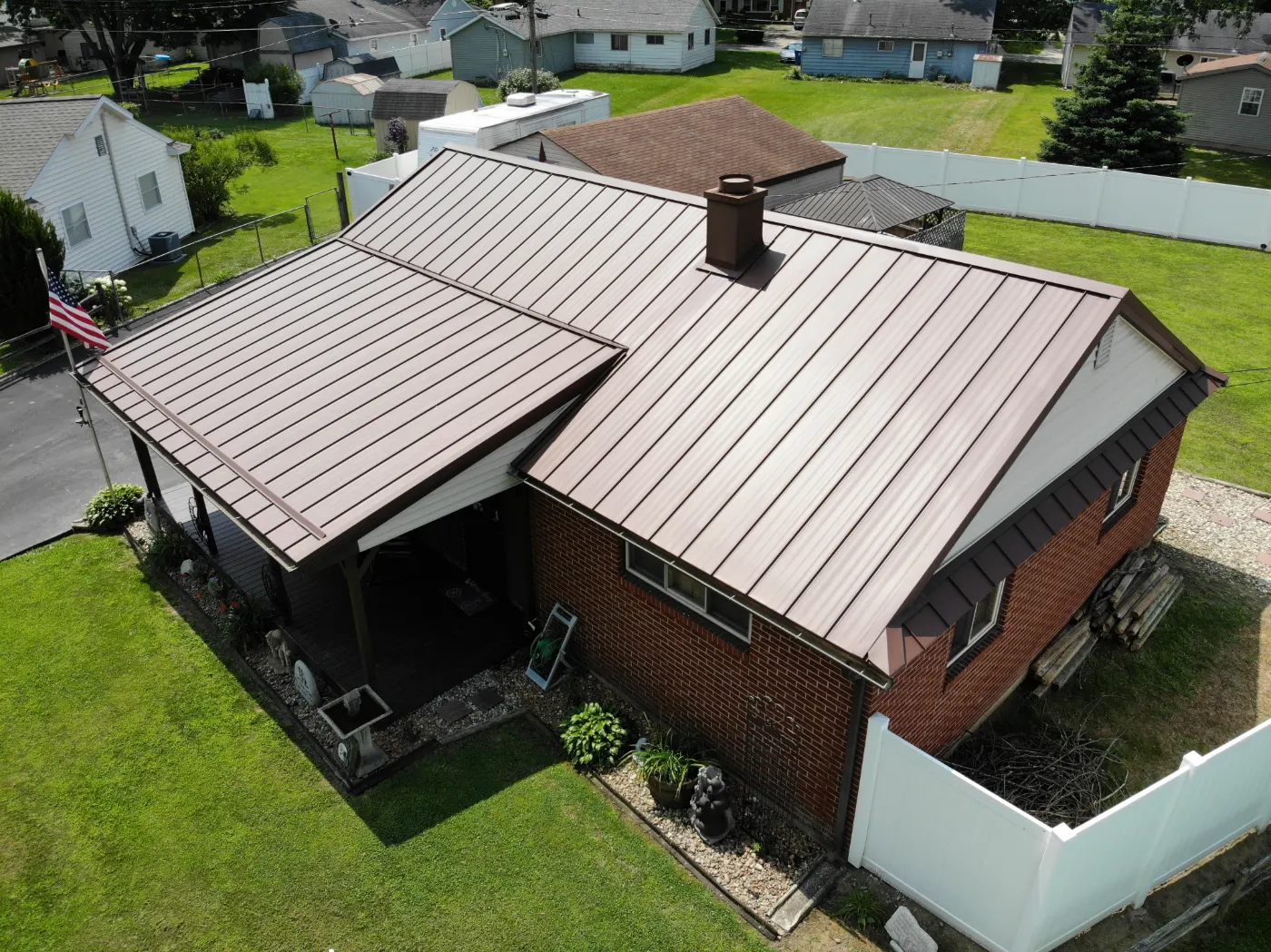 Manufacturer-certified roof installation in Mulberry